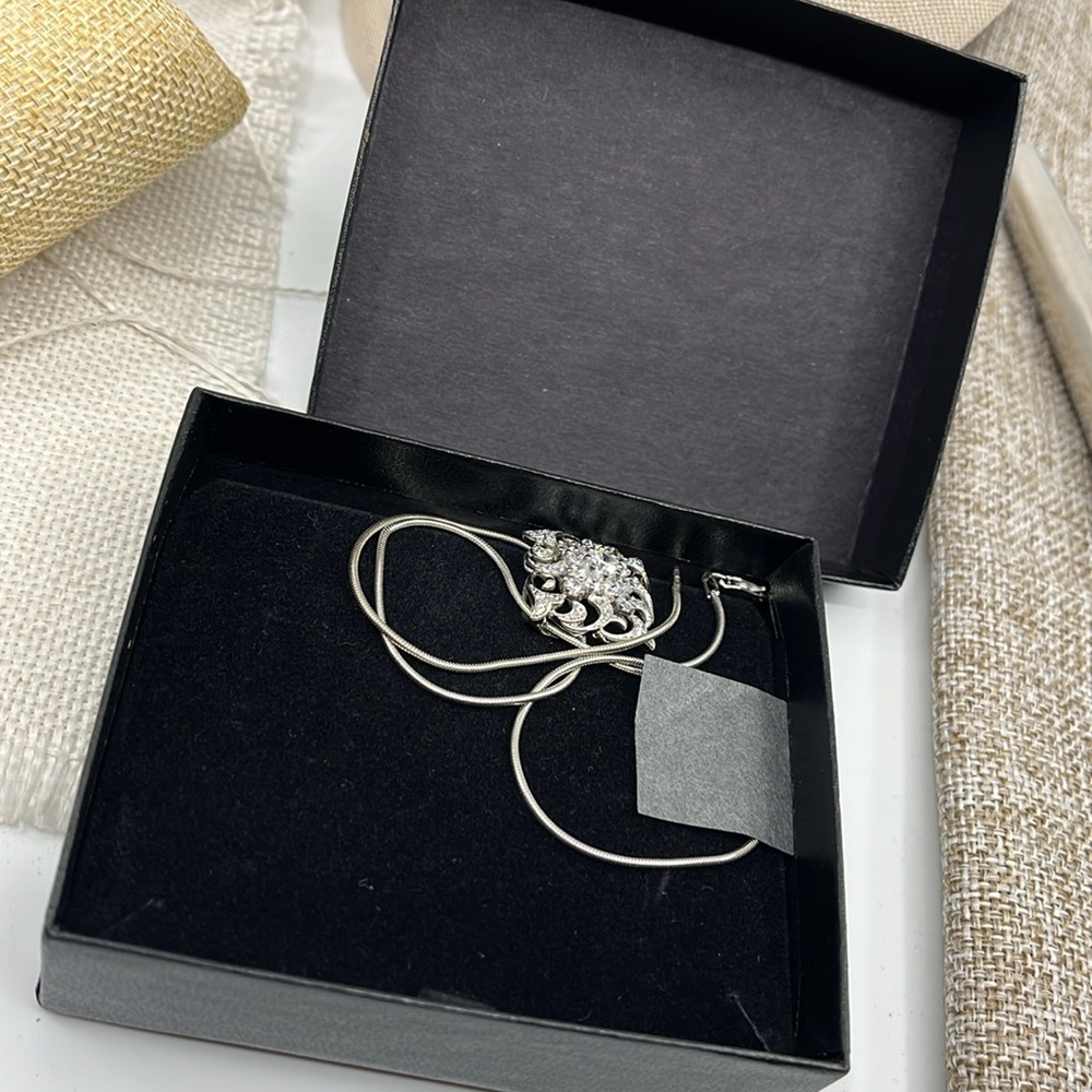 Beautiful Absolute 925 Italy Sterling Silver Necklace with CZ Pendant - Picture 9 of 15